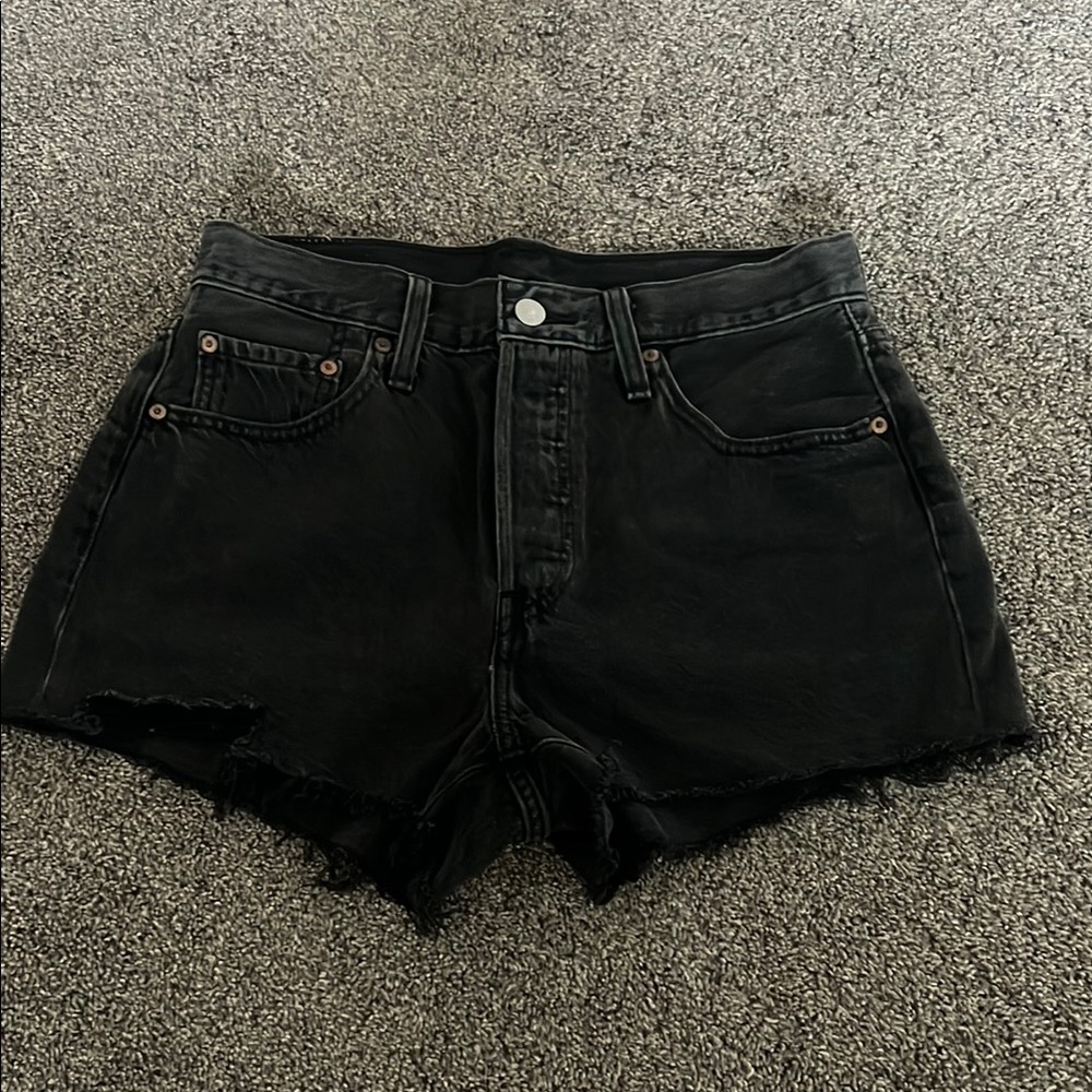 Black Levi’s 501 Shorts